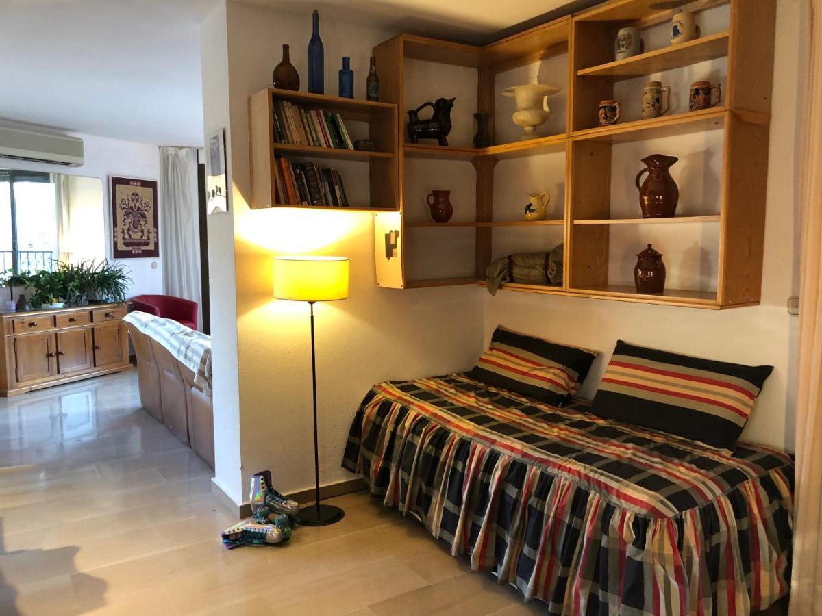 ウエスカLoft Acogedor Con Terraza Y Parking En El Centroアパートメント エクステリア 写真
